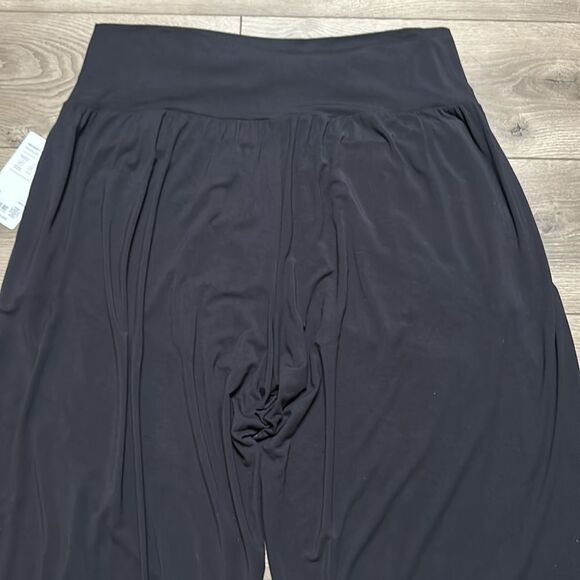 Athleta Release Black High Rise Travel Casual Front Split Crop‎ Pants Size 2X - Picture 7 of 13